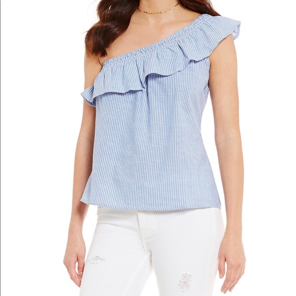 Ruffle one sleeve shirt - Picture 1 of 2